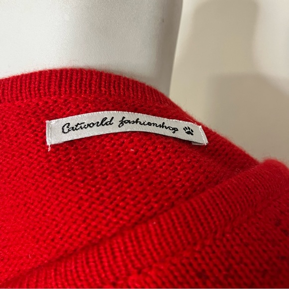 Red Boatneck Teddy Bear Graphic Long Sweater - Picture 7 of 8